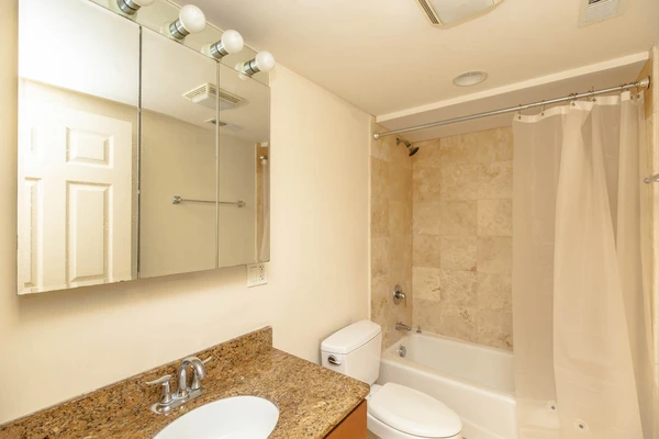 2 bedrooms apartment for rent in West Ridge - Far North Side, Chicago