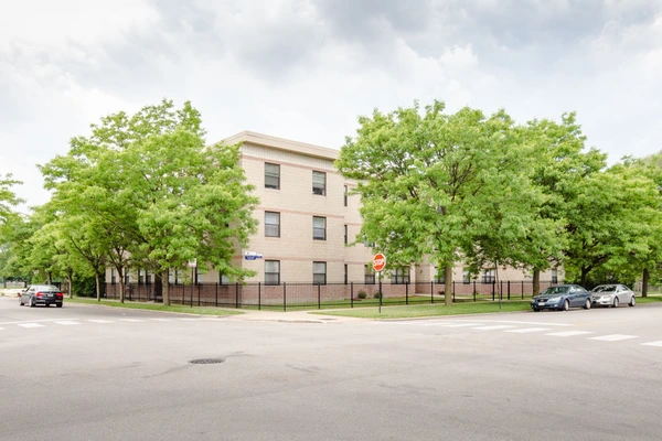 3 bedrooms apartment for rent in Fuller Park - South Side, Chicago