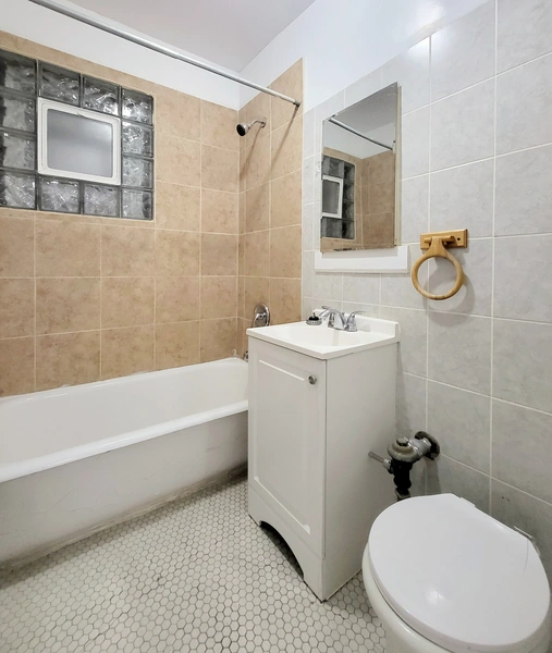 2 bedrooms apartment for rent in Albany Park - Far North Side, Chicago
