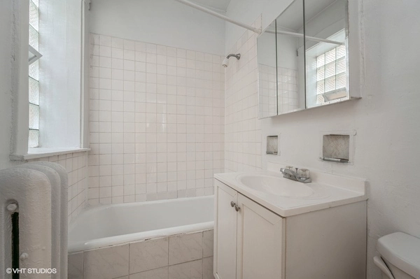 2 bedrooms apartment for rent in Albany Park - Far North Side, Chicago