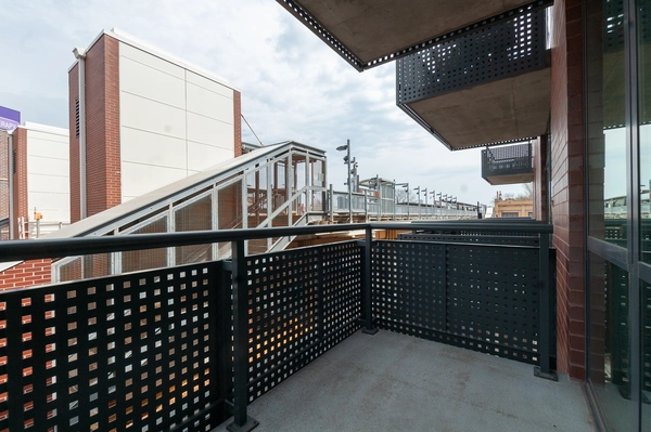 1 bedroom apartment for rent in Roscoe Village - North Side, Chicago