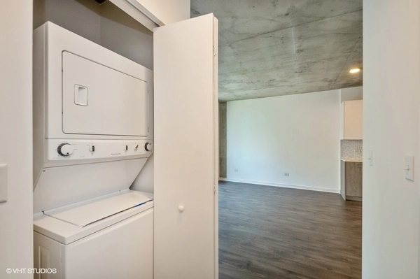 1 bedroom apartment for rent in Roscoe Village - North Side, Chicago