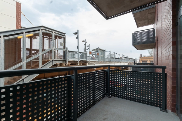 Studio Apartment for rent in Roscoe Village - North Side, Chicago