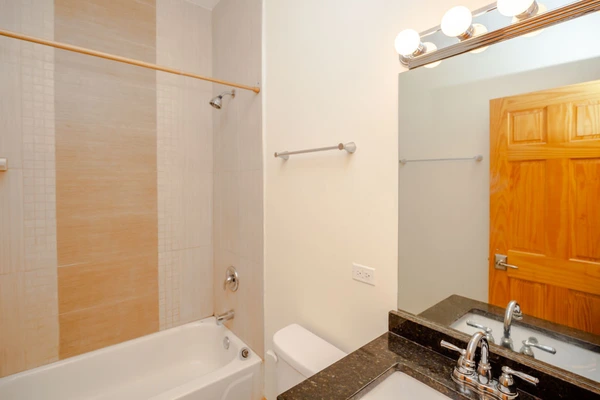 2 bedrooms apartment for rent in Woodlawn - South Side, Chicago