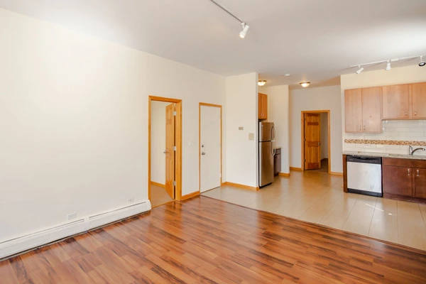 2 bedrooms apartment for rent in Woodlawn - South Side, Chicago