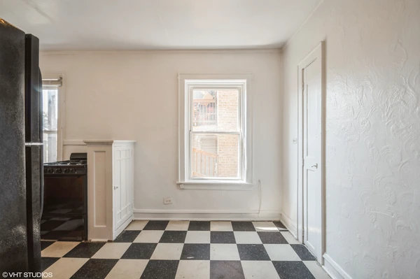 Studio Apartment for rent in Portage Park - Northwest Side, Chicago