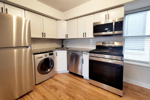 3 bedrooms apartment for rent in Lower West Side - West Side, Chicago