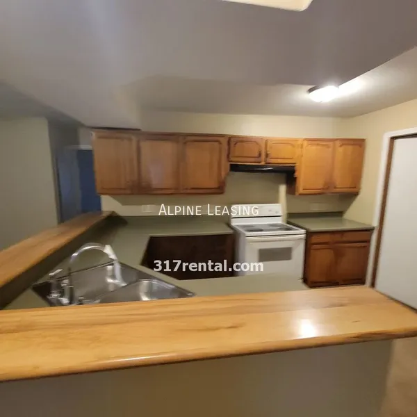 4 bedrooms apartment for rent in Arlington Woods - East Indy, Indianapolis