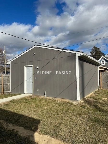 Studio Apartment for rent in Christian Park - Central Indy, Indianapolis