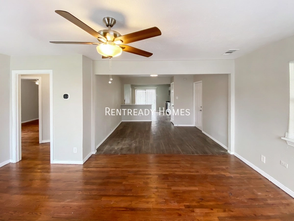 3 bedrooms apartment for rent in West Dallas - Sw Dallas, Dallas