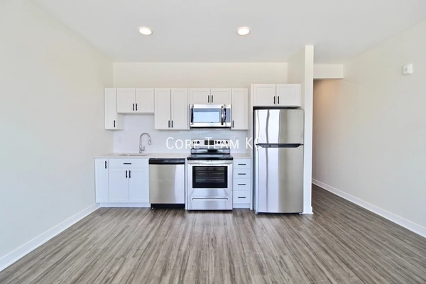 Studio Apartment for rent in Armour Hills - KCMO, Kansas City