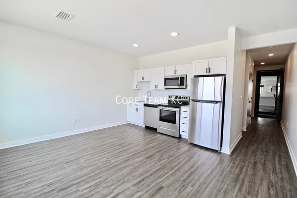 Studio Apartment for rent in Armour Hills - KCMO, Kansas City