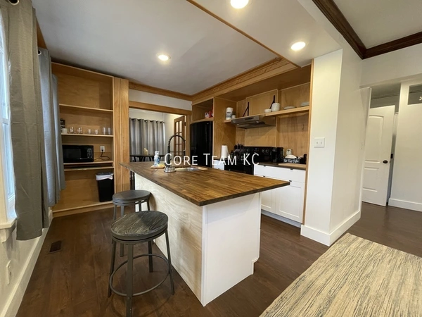 2 bedrooms apartment for rent in Armour Hills - KCMO, Kansas City