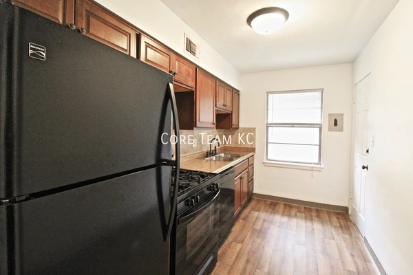 2 bedrooms apartment for rent in Armour Hills - KCMO, Kansas City