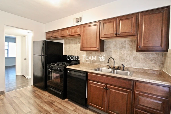 2 bedrooms apartment for rent in Armour Hills - KCMO, Kansas City