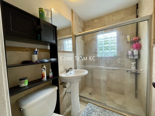 2 bedrooms apartment for rent in Armour Hills - KCMO, Kansas City