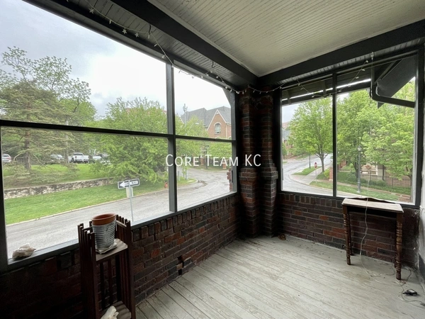 2 bedrooms apartment for rent in Armour Hills - KCMO, Kansas City