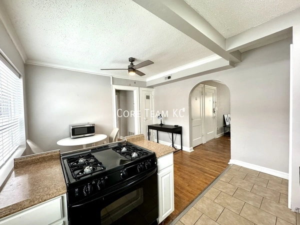 1 bedroom apartment for rent in Armour Hills - KCMO, Kansas City