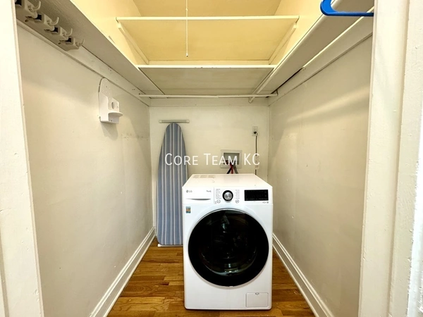 2 bedrooms apartment for rent in Armour Hills - KCMO, Kansas City