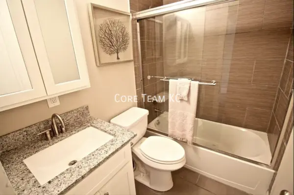 2 bedrooms apartment for rent in Armour Hills - KCMO, Kansas City