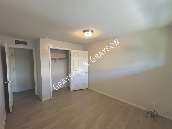2 bedrooms apartment for rent in Central City - Phoenix, Phoenix