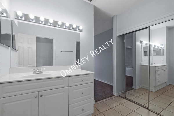 2 bedrooms apartment for rent in Addison - Nw Dallas, Dallas