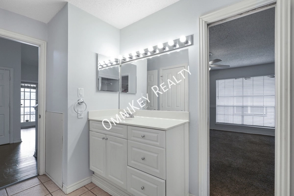 2 bedrooms apartment for rent in Addison - Nw Dallas, Dallas