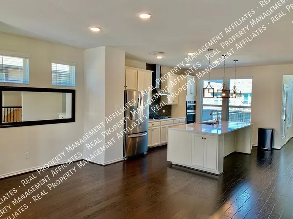 4 bedrooms apartment for rent in Woodlake/ Briar Meadow - West Houston, Houston