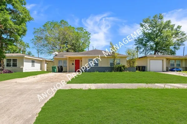 4 bedrooms apartment for rent in Ost / South Union - Inner Loop, Houston