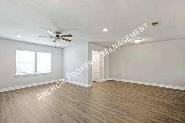 4 bedrooms apartment for rent in Ost / South Union - Inner Loop, Houston