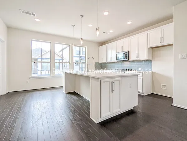 4 bedrooms apartment for rent in Briarforest - West Houston, Houston