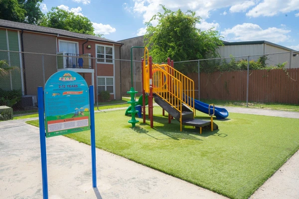 2 bedrooms apartment for rent in Greater Greenspoint - Ne Houston, Houston