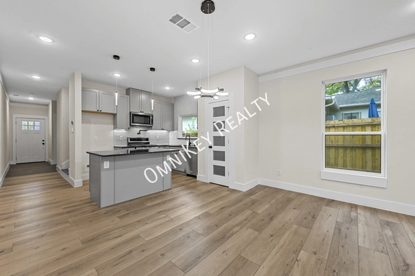 3 bedrooms apartment for rent in Oak Cliff - Sw Dallas, Dallas