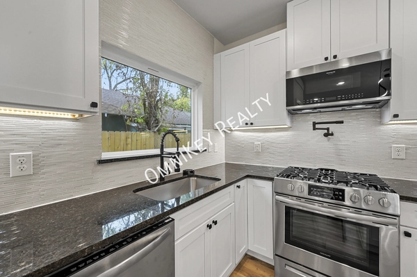 3 bedrooms apartment for rent in Oak Cliff - Sw Dallas, Dallas