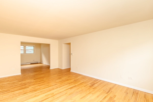 2 bedrooms apartment for rent in Rogers Park - Far North Side, Chicago