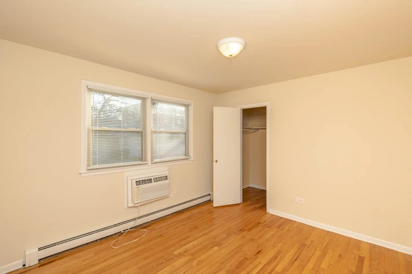 3 bedrooms apartment for rent in Rogers Park - Far North Side, Chicago
