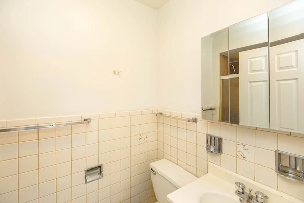 3 bedrooms apartment for rent in Rogers Park - Far North Side, Chicago