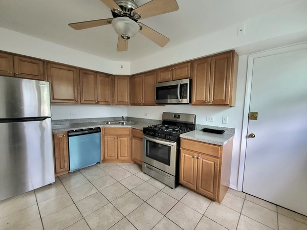 2 bedrooms apartment for rent in Rogers Park - Far North Side, Chicago