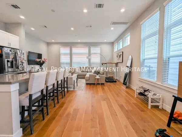 3 bedrooms apartment for rent in Greater Heights - Inner Loop, Houston