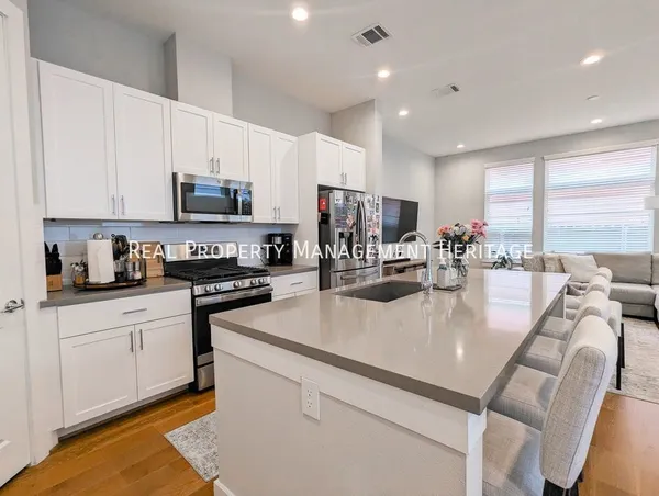 3 bedrooms apartment for rent in Greater Heights - Inner Loop, Houston