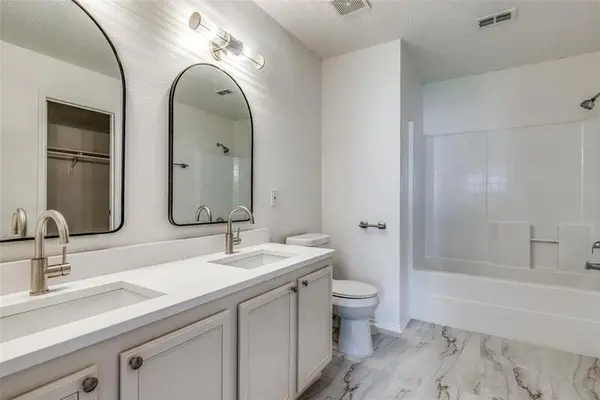 Coliving in Lancaster - Se Dallas, Dallas