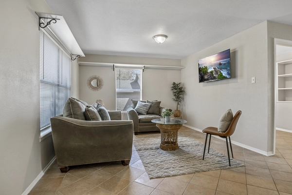 Coliving in Seguin - Outer SATX, San Antonio