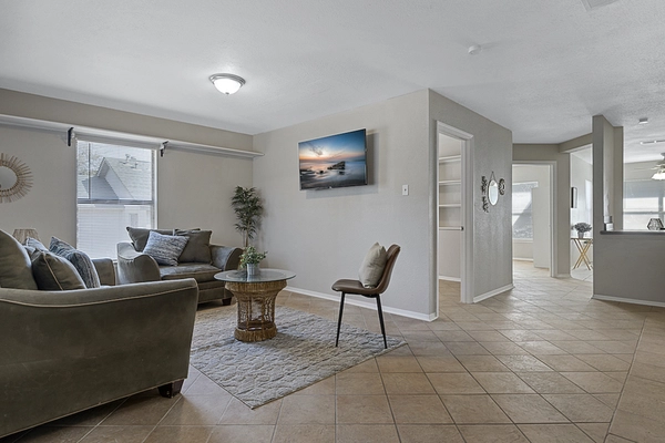 Coliving in Seguin - Outer SATX, San Antonio