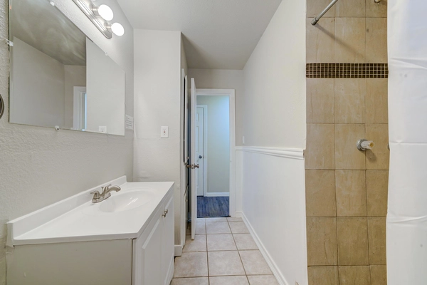 Coliving in Pasadena - Se Houston, Houston