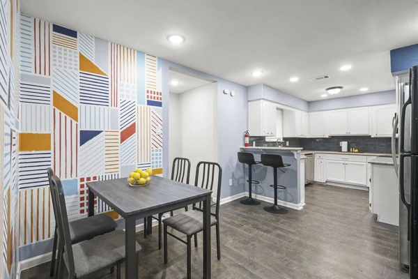 Coliving in East Little York/ Homestead - Ne Houston, Houston