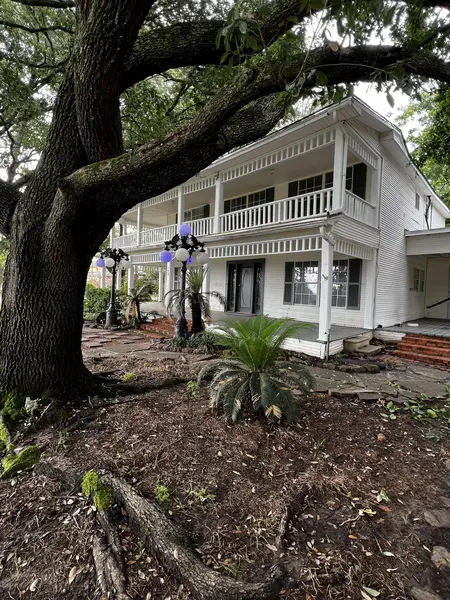 Coliving in Baytown - Se Houston, Houston