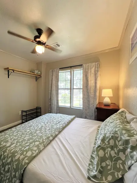 Coliving in Baytown - Se Houston, Houston