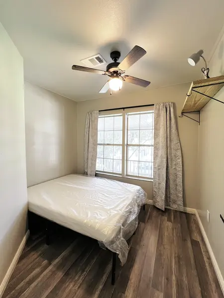 Coliving in Baytown - Se Houston, Houston
