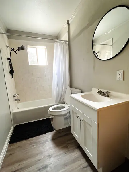 Coliving in Baytown - Se Houston, Houston