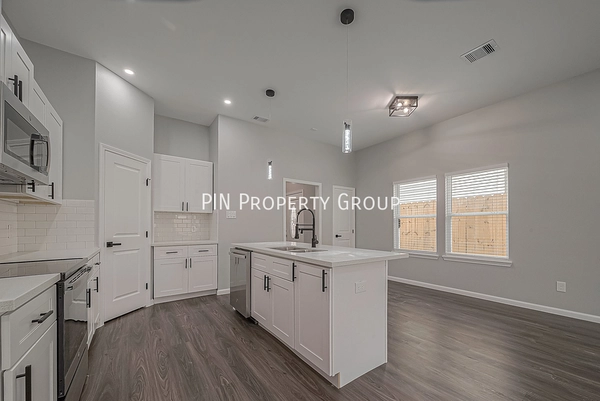 3 bedrooms apartment for rent in Ost / South Union - Inner Loop, Houston